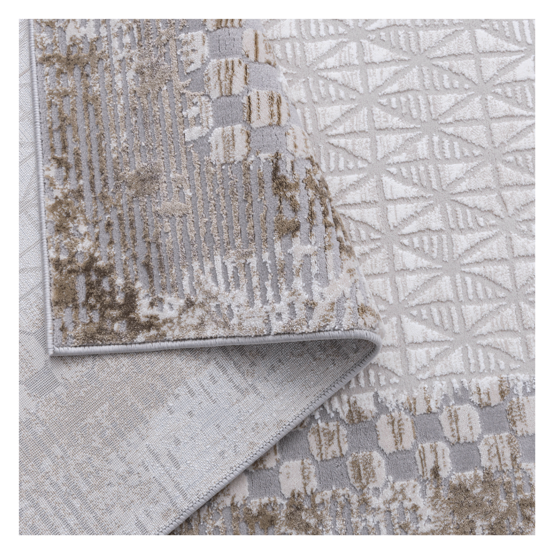 Folded Geometric Beige Rug and its cotton backing